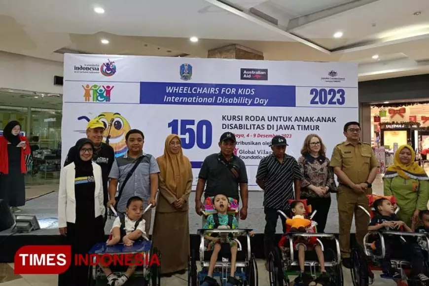Wheelchairs for Kids Bagikan 340 Kursi Roda Gratis kepada Penyandang Disabilitas di Jatim
