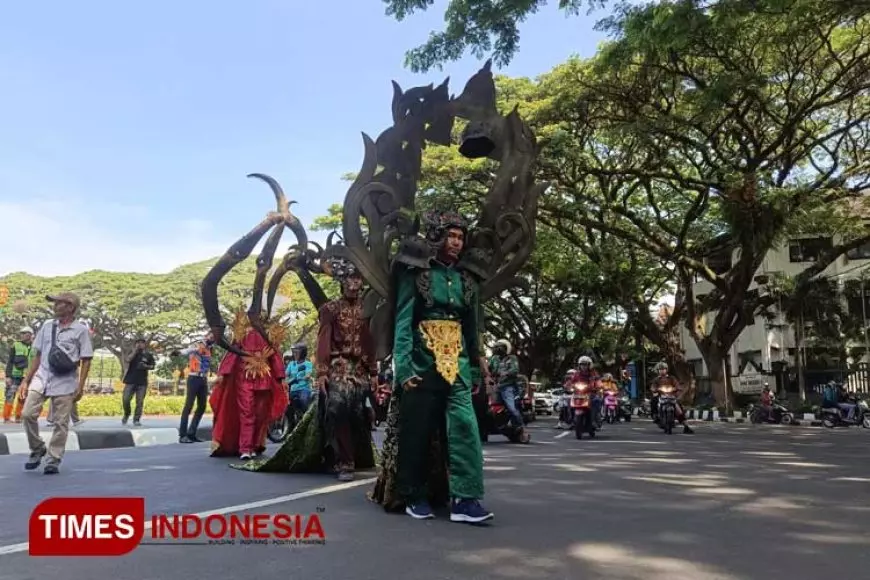 Siswa Difabel Tampilkan Bakat dan Karnival di Kota Malang