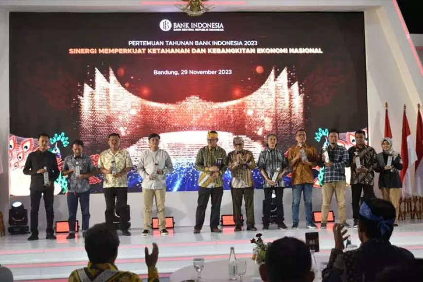 Dua Wartawan PWI Tasikmalaya Raih Juara di West Java Journalist Competition 2023