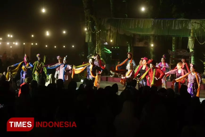 Lestarikan Tradisi Sunda, Titimangsa Hadirkan Pagelaran Seni Tradisi Sukabumi 1980