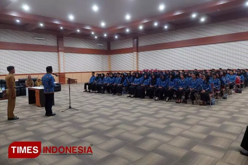 132 CPNS Terima SK 100 Persen PNS, Pj Bupati Morotai Tegas Ingatkan Profesi ASN