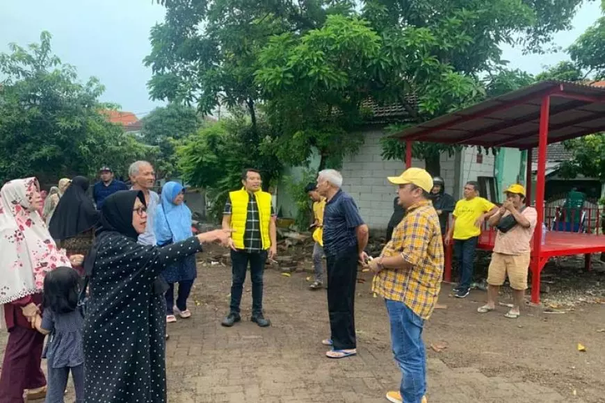 Peduli Jalan Rusak, Kurniawan Yuda Pavingisasi di Tropodo Waru Sidoarjo