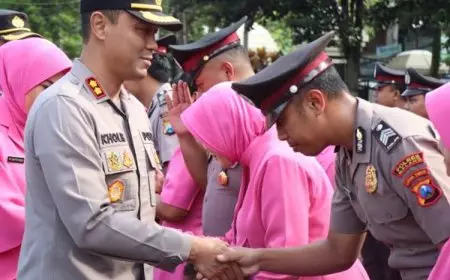 75 Personel Naik Pangkat, Kapolres Malang Apresiasi Pengabdian Anggota