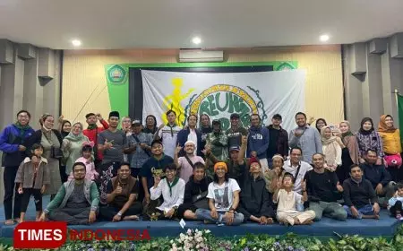 Kemeriahan Reuni Akbar dan Diesnatalis yang digelar UKM Komunitas Teater Unisma Malang