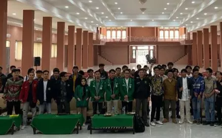 Presiden Jokowi Didesak Tidak Mengintervensi Rakyat Pada Pemilu 2024