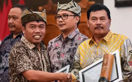 Ketua Golkar Banyuwangi Raih Penghargaan Legislator Peduli Masyarakat Miskin