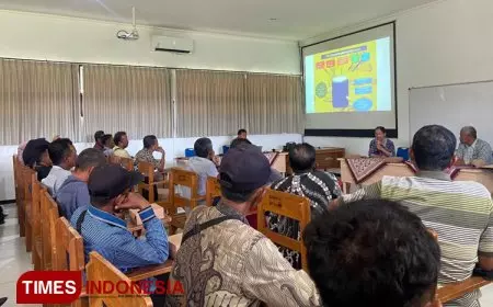 Polbangtan Malang Latih Petani Mojokerto Kembangkan Pupuk Hayati
