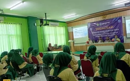 Sinergi Unisla dan Disnaker: Beri Mahasiswa Wawasan Lowongan Pekerjaan Karir di Luar Negeri