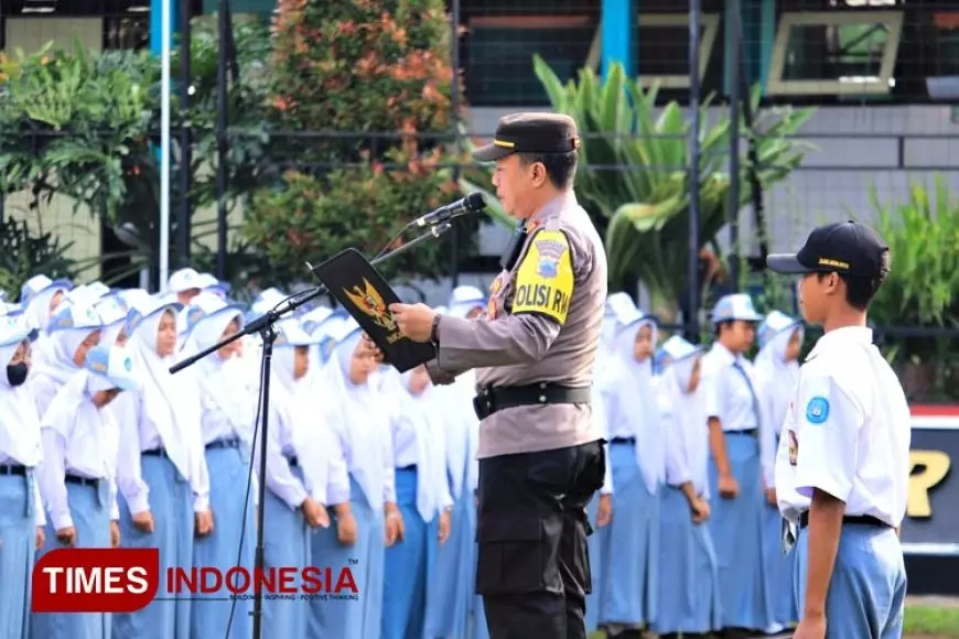 Dukung Jateng Zero Knalpot Brong, Kapolsek Grabag Sambangi Sekolah Setempat