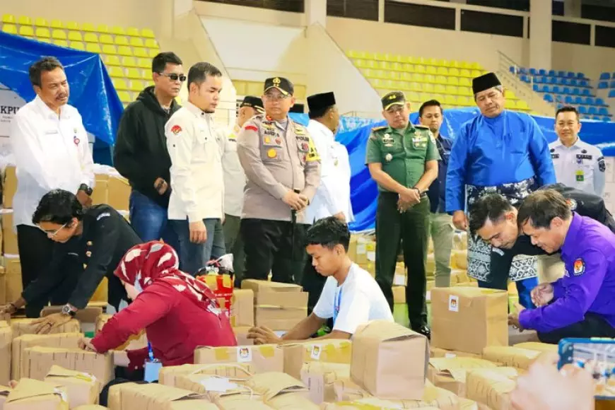 Kapolres Siak dan Forkopimda Cek Logistik Pemilu Tahun 2024