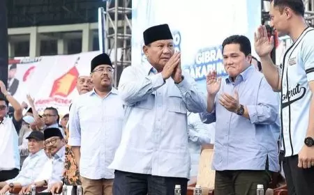 Bakar Semangat Puluhan Ribu Relawan, Gus Sadad: Rakyat Ingin Prabowo Presiden!