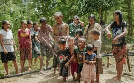 Solar Chapter Melbourne dan Warga Desa Naisau NTT Wujudkan Akses Air Bersih