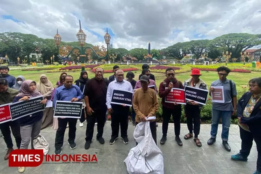 Akademisi di Malang Kritik Keras Kepemimpinan Jokowi
