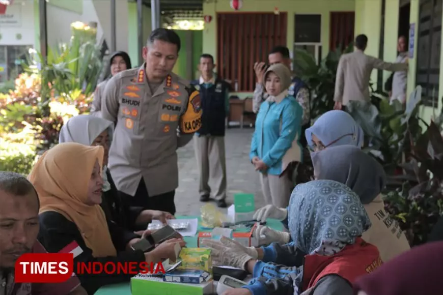 Takziah ke Rumah Ketua KPPS, Kapolresta Malang Kota: Saya Apresiasi Dedikasi Beliau