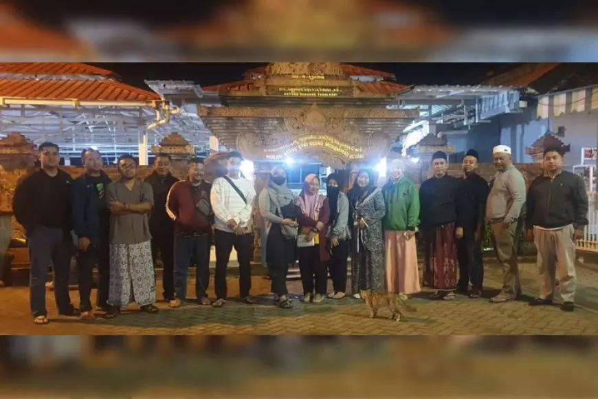 Wisata berbasis Publikasi FH Unisma Malang: Menguatkan Ikhtiar dengan Bertawasul ke Ulama Besar di Jawa