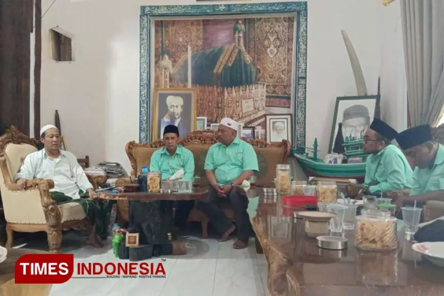 PMB FH Unisma 2024: Melengkapkan Jalan Silaturahmi ke Ulama Pacitan