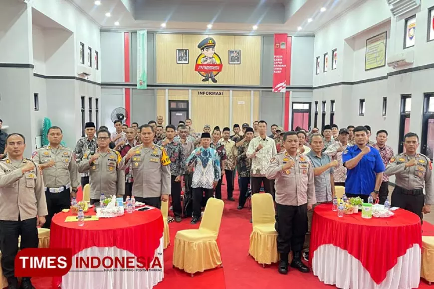 Lewat Pelatihan Satkamling, Polres Tasikmalaya Tingkatkan Kemitraan dengan Masyarakat