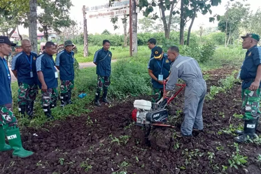 Polbangtan Malang Bekali Anggota TNI AL dengan Skill Pertanian