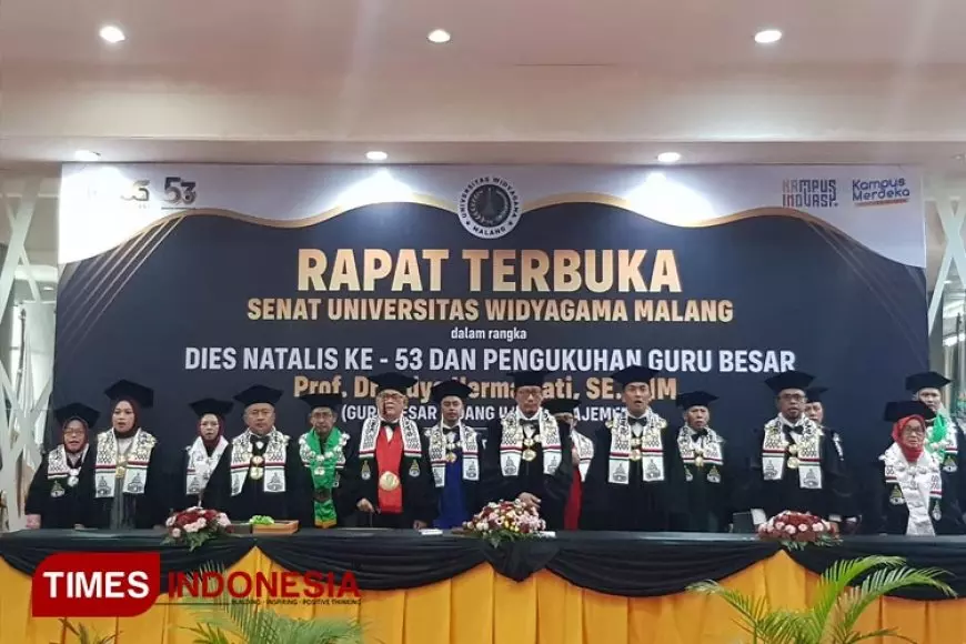 Jajaran Pimpinan UWG Malang Kompak Pakai Syal Palestina Saat Rapat Terbuka Senat