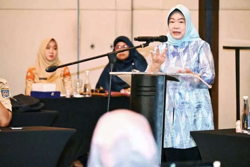 Gelar FKP Bersama MGMP PPKn, Siti Fauziah: MPR Perlu Masukan