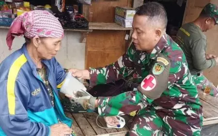 Tim Kesehatan TMMD Kodim 0617 Majalengka Berikan Layanan Gratis