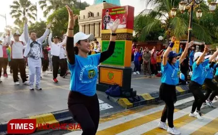 Giatkan Senam Bersama, Wali Kota Madiun: Warga Kota Madiun Harus Sehat dan Bahagia 
