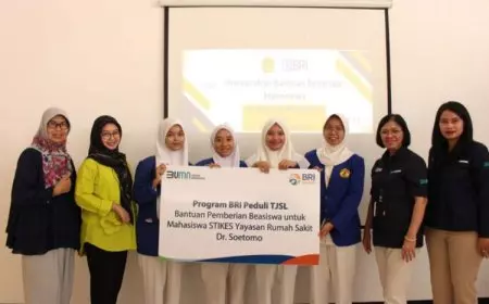 BRI BO Jemursari Beri Beasiswa untuk Mahasiwa Stikes RS dr Soetomo
