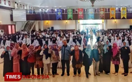 Sebelum Terjun ke Sekolah, Mahasiswa Peserta PLP 1 UNIPMA Ikuti Pembekalan