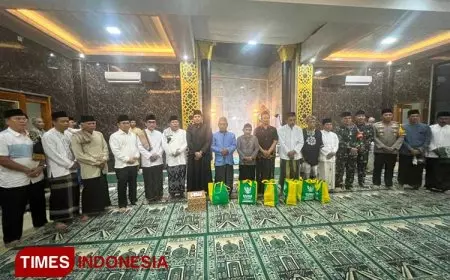 Masjid Wakaf Hidayatulloh Kota Blitar Terima Bantuan 50 Juta Rupiah