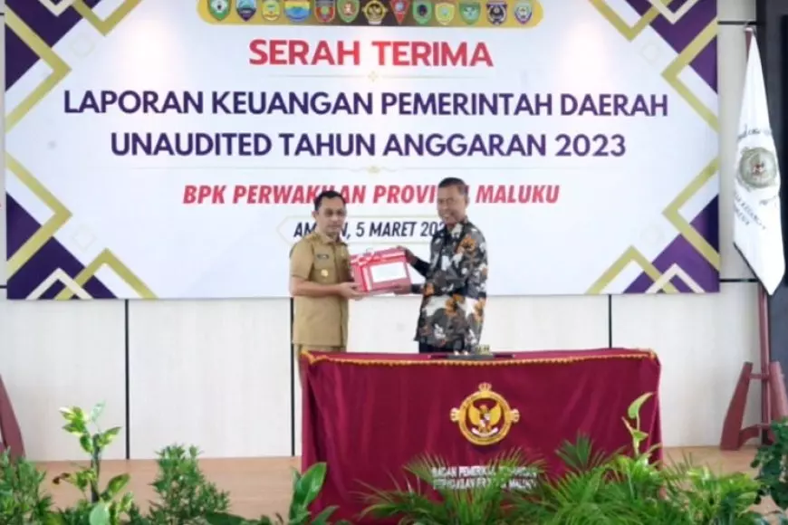 Wakil Gubernur Maluku Apresiasi BPK saat Serah Terima LKPD 2023