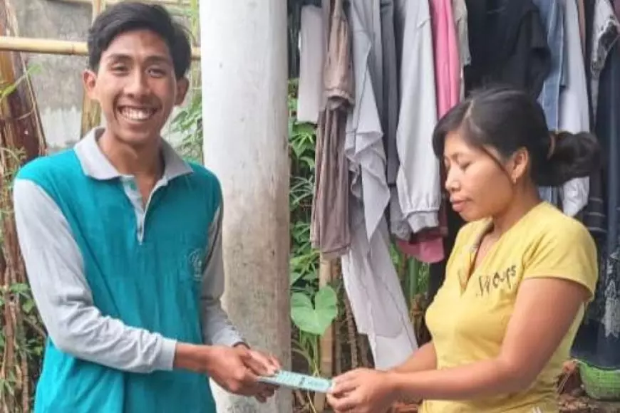 Wujud Peduli Lingkungan, UKM JQH Bersama KSM Unisma Malang Ajarkan Kelola Bank Sampah di Desa