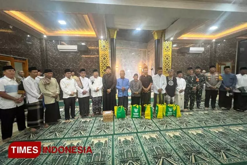 Masjid Wakaf Hidayatulloh Kota Blitar Terima Bantuan 50 Juta Rupiah