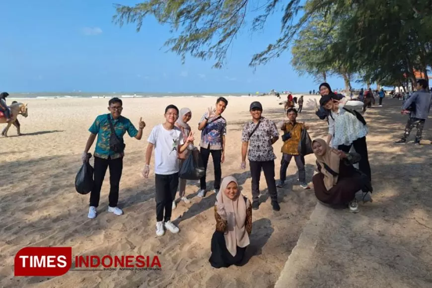 Aksi Bersama KSM FK Unisma Malang dan Thaksin University untuk Pantai Bersih