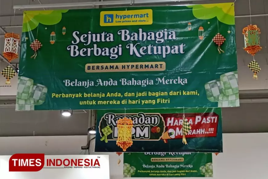 Sebarkan Kebaikan, Hypermart Hadirkan Program Sejuta Bahagia Berbagi Ketupat