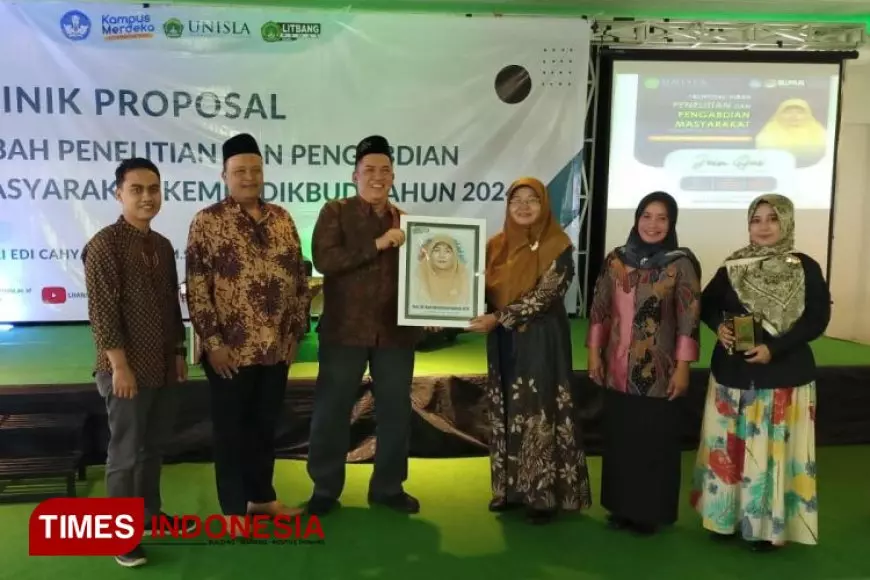 Litbang Pemas Unisla Gelar Coaching Clinic Proposal Hibah Penelitian dan Pengabdian Dikti 2024