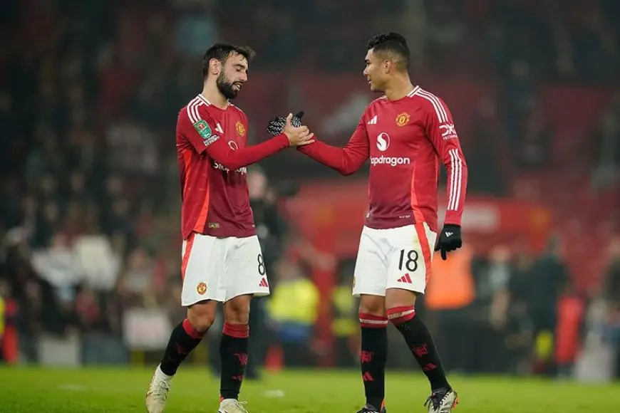 Manchester United Kalahkan Leicester City 5-2 di Carabao Cup, Debut Sukses Van Nistelrooy sebagai Manajer Interim Sementara