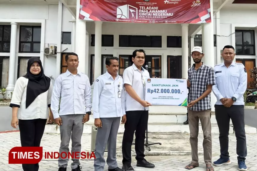 KPU Sumba Barat Beri Santunan JKM Petugas KPPS Senilai 42juta