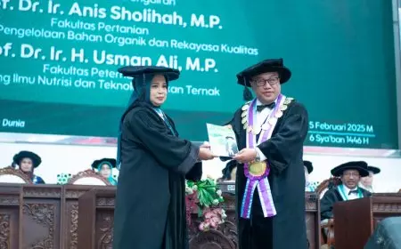 Unisma Malang Kukuhkan Tiga Guru Besar Baru dari Berbagai Bidang Keilmuan