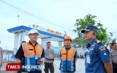 KSOP Waingapu Inspeksi Dua Kapal Ro-Ro KM Dharma Kartika V dan KM Egon