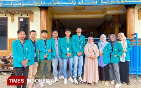 Donasi Buku, Pakaian, dan Dana untuk Panti Asuhan Nurul Huda Dusun Kreweh oleh KSM-T Unisma