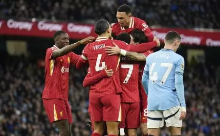 Liverpool Taklukkan Manchester City 2-0 di Etihad, The Reds Kian Kokoh di Papan Atas