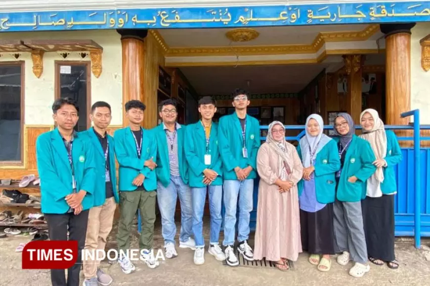 Donasi Buku, Pakaian, dan Dana untuk Panti Asuhan Nurul Huda Dusun Kreweh oleh KSM&#45;T Unisma