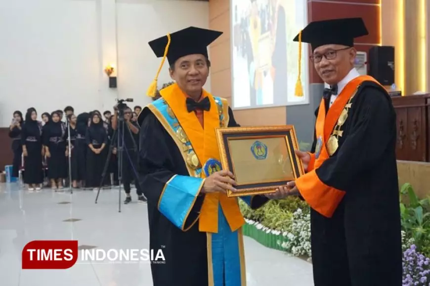 Pengukuhan Profesor, Rektor UNIPMA Madiun: Bukti Kualitas Akademik dan SDM Unggul