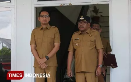 Hari Pertama Masuk Kantor, Bupati Sumba Timur Umbu Lili Pekuwali Pimpin Apel Kekuatan Perdana