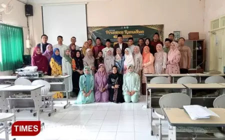 Kolaborasi FAI Unisma dengan SMPN 9 Malang Melalui Kajian Ramadan