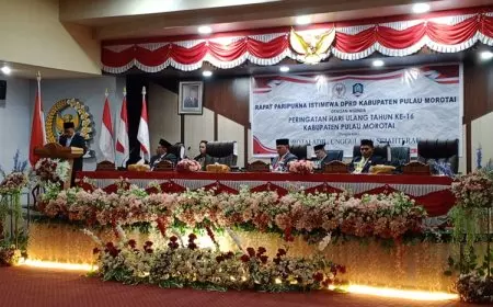 Peringati HUT Ke-16 Pulau Morotai Melalui Paripurna Istimewa, Bupati Rusli Ajak Masyarakat Bersatu