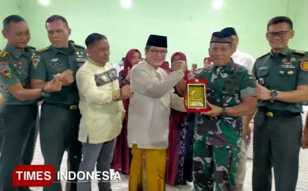 Bukber PT ACA dan Fatayat Dihadiri Pangdivif 2 Kostrad