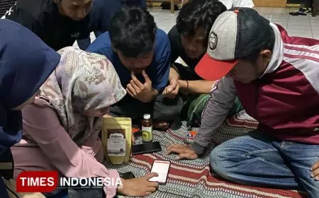 Mahasiswa Unisma Kenalkan Platform Shopee untuk UMKM Desa Ngadirejo Jabung