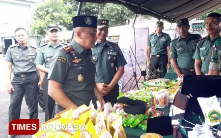 Danrem 082 CPYJ Ajak Masyarakat Manfaatkan Bazar Murah