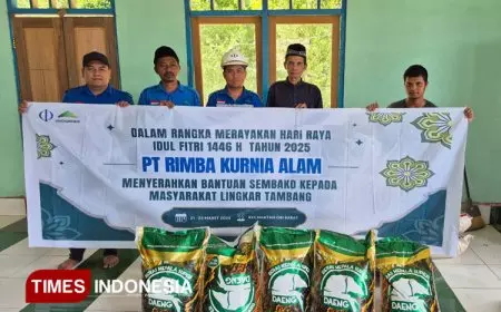 PT Rimba Kurnia Alam Salurkan Distribusi Sembako ke Desa Alam Kananga Jelang Idul Fitri